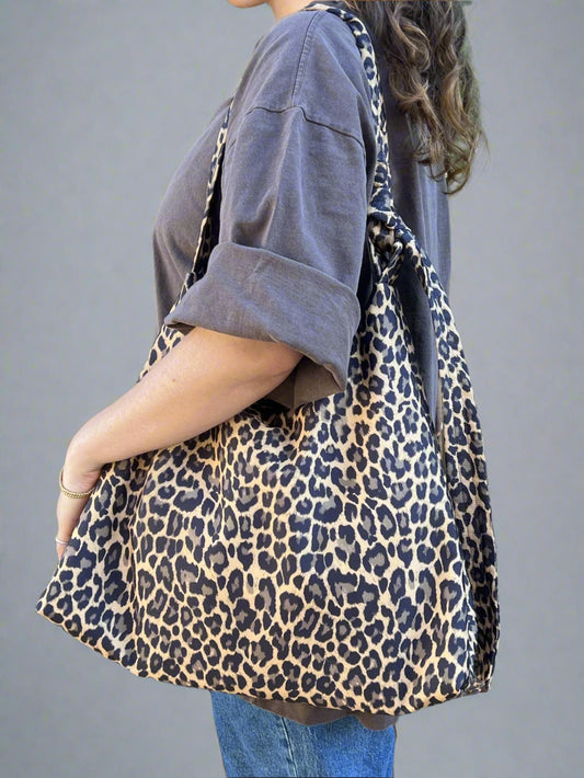 Leopard Messenger